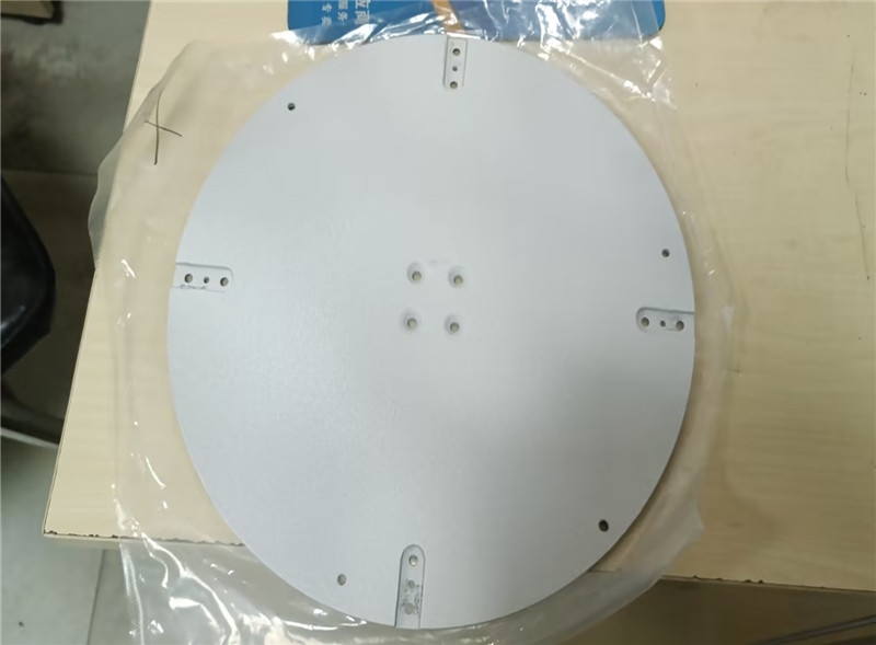电弧喷涂后，圆板的耐腐蚀性能会增强吗